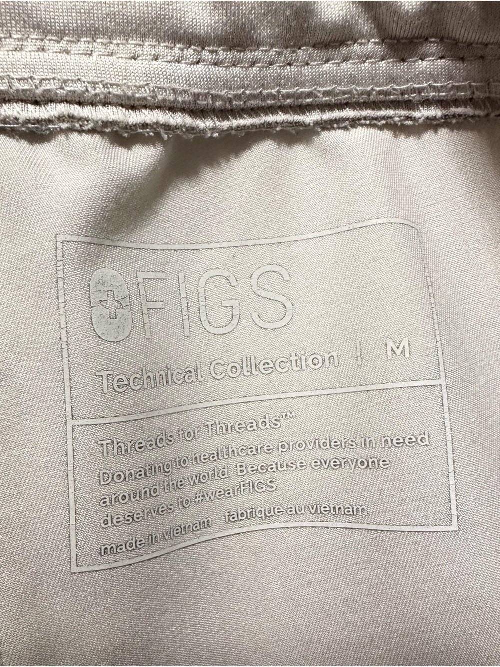 Figs Scrub Set - Picture 7 of 8